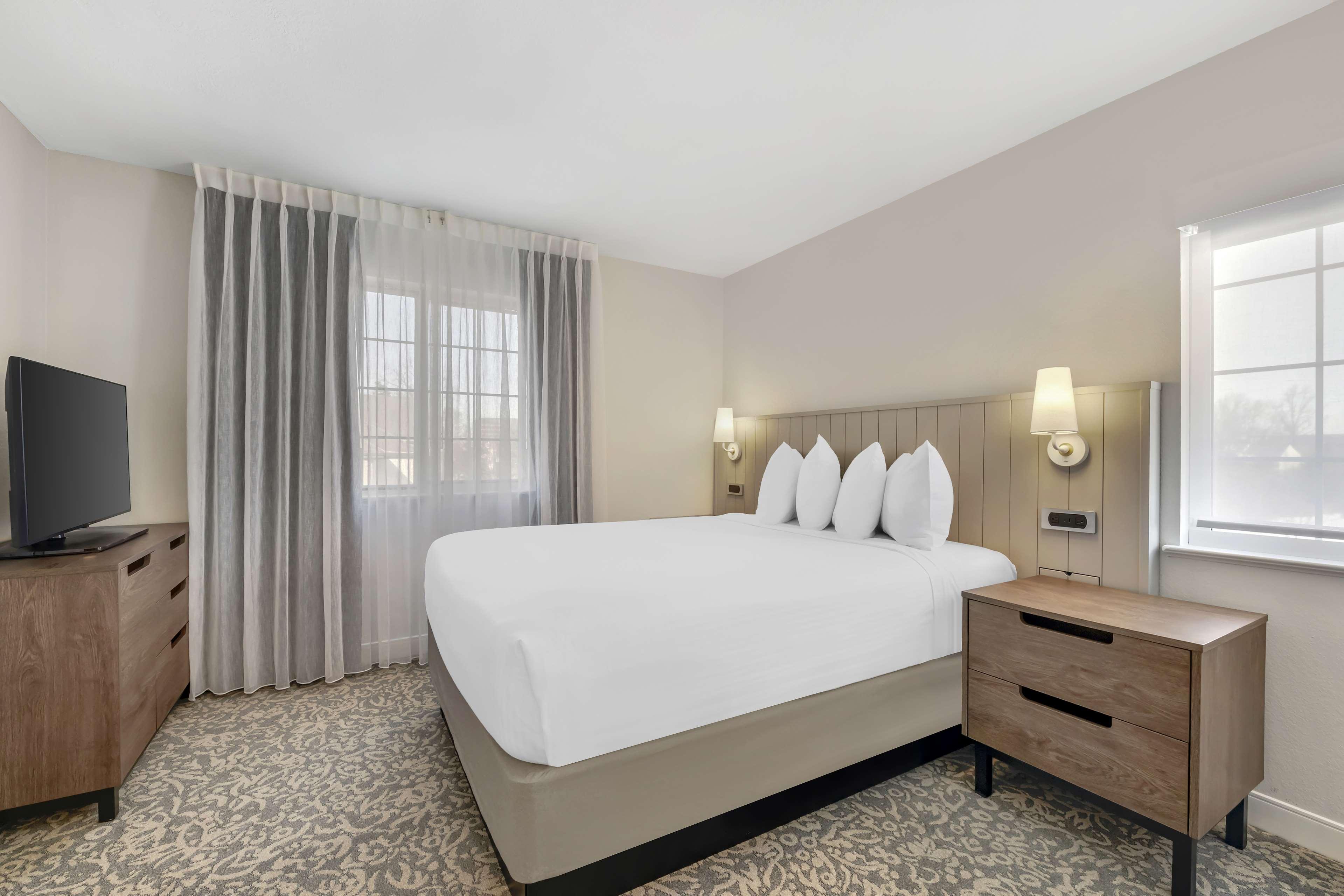 Two Bedroom Suite - Two Queens image